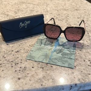 Maui Jim Sunglasses - Never been worn.